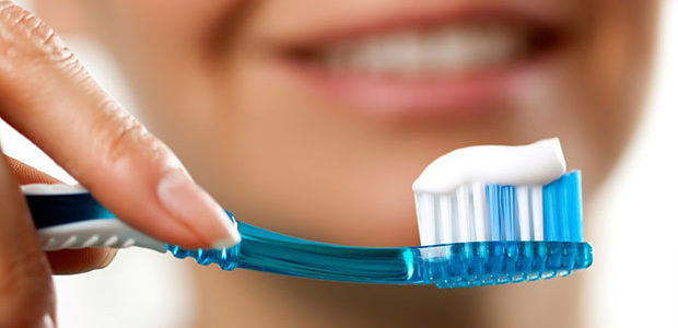 Cómo cepillarse los dientes